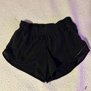 Lululemon hotty hot shorts
